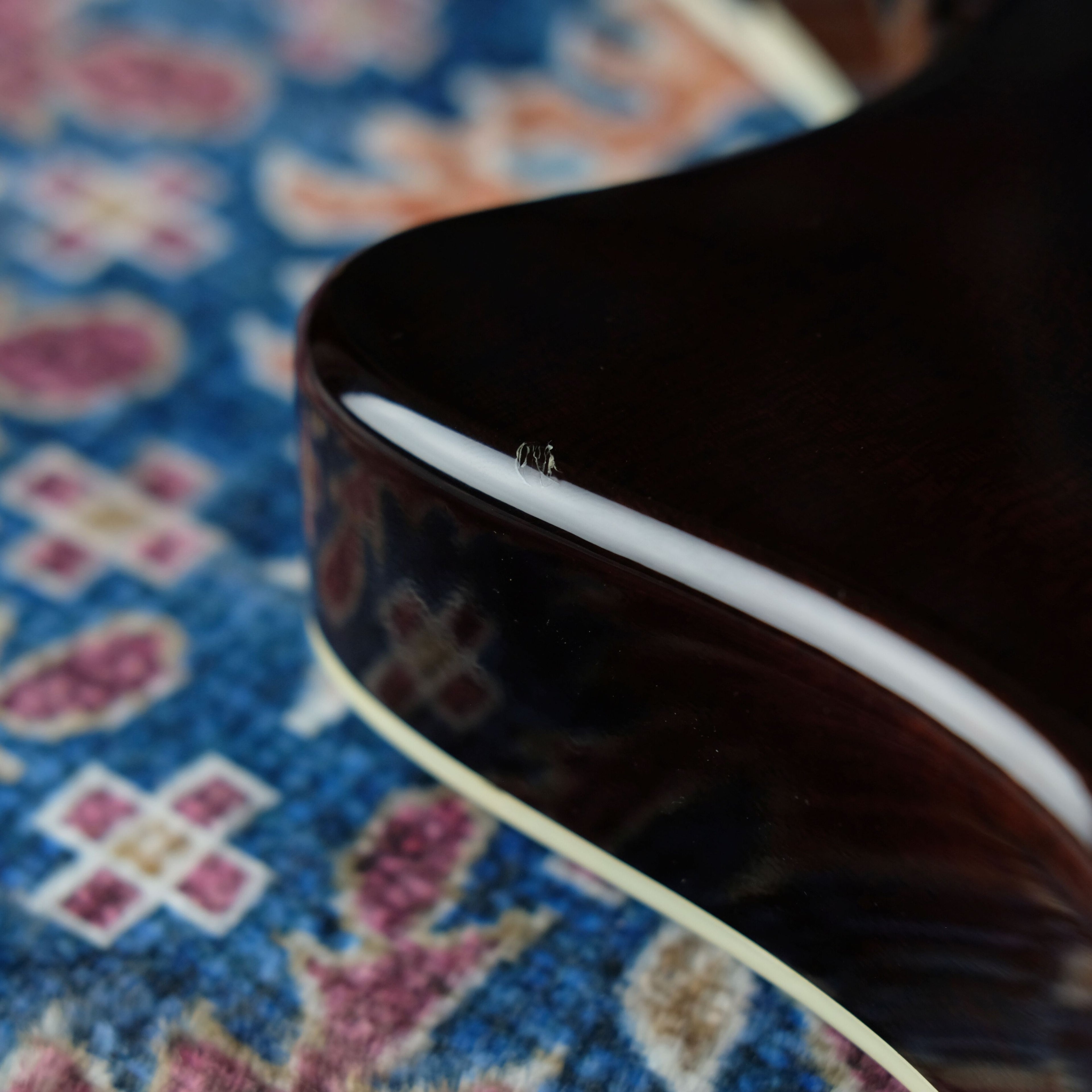 2005 Taylor T5-C2 Custom Koa Shaded Edgeburst