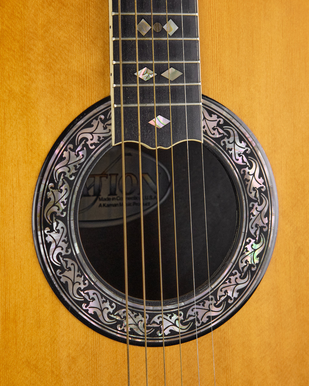 1981 Ovation 1619 Custom Legend Stereo Natural