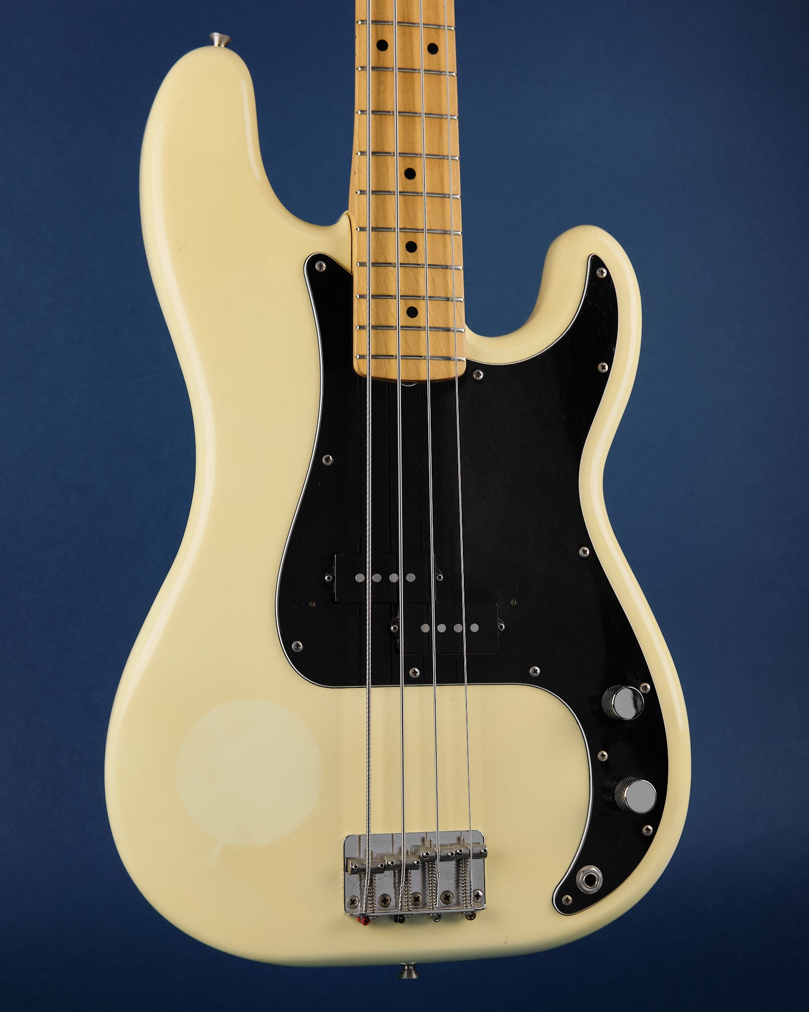1990 Fender MIJ PB-70 Precision Bass White