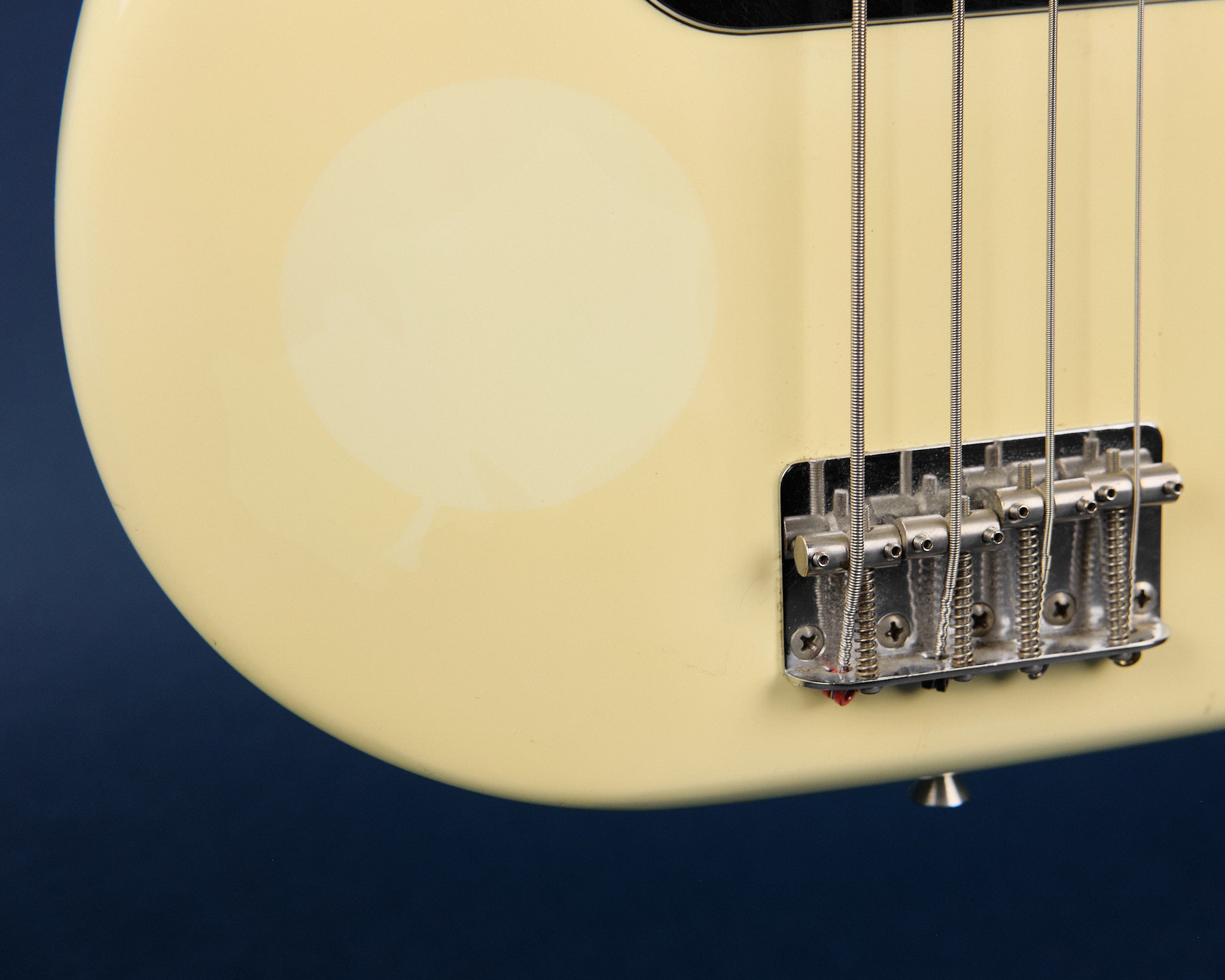 1990 Fender MIJ PB-70 Precision Bass White