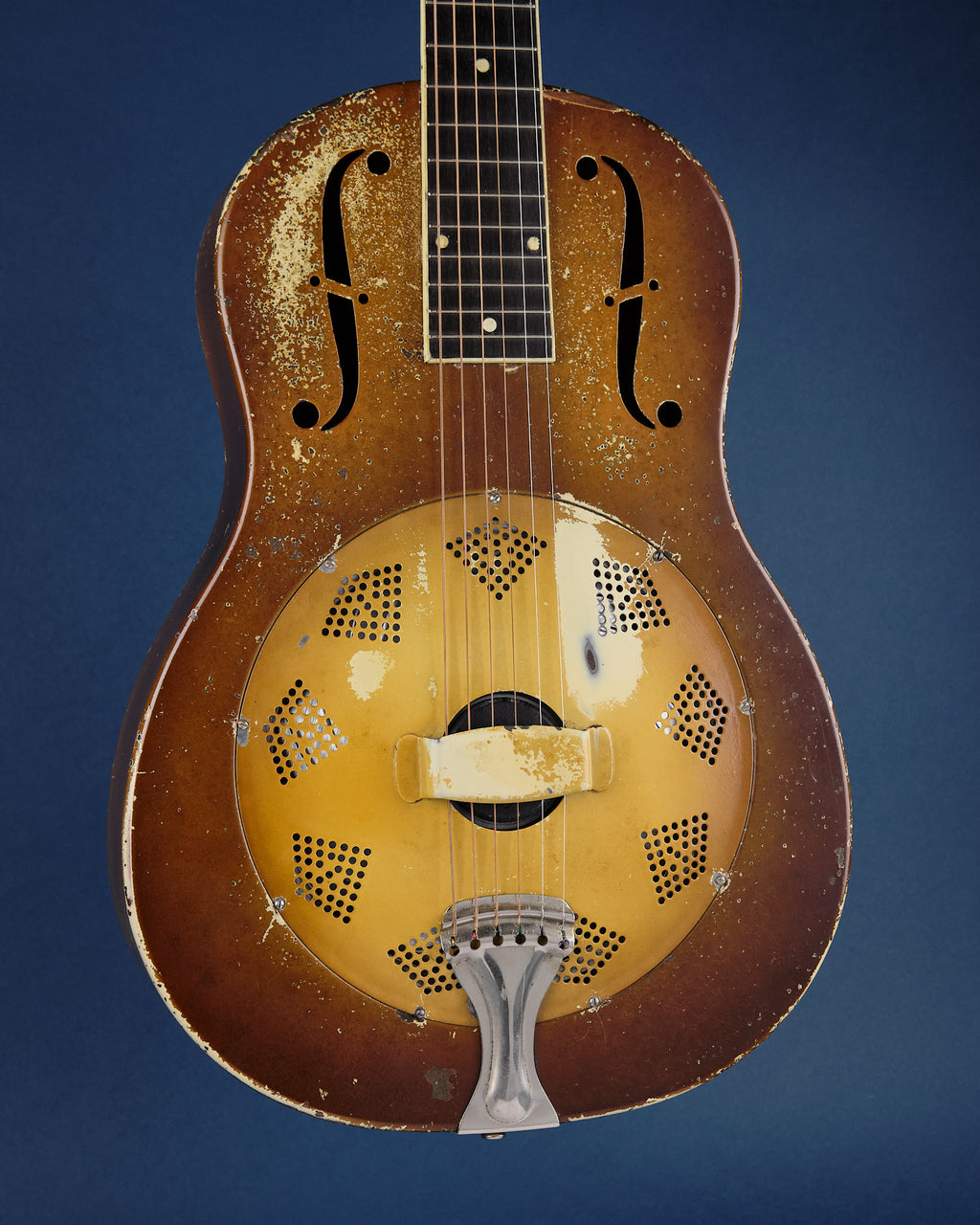 1930 National Triolian Walnut Sunburst