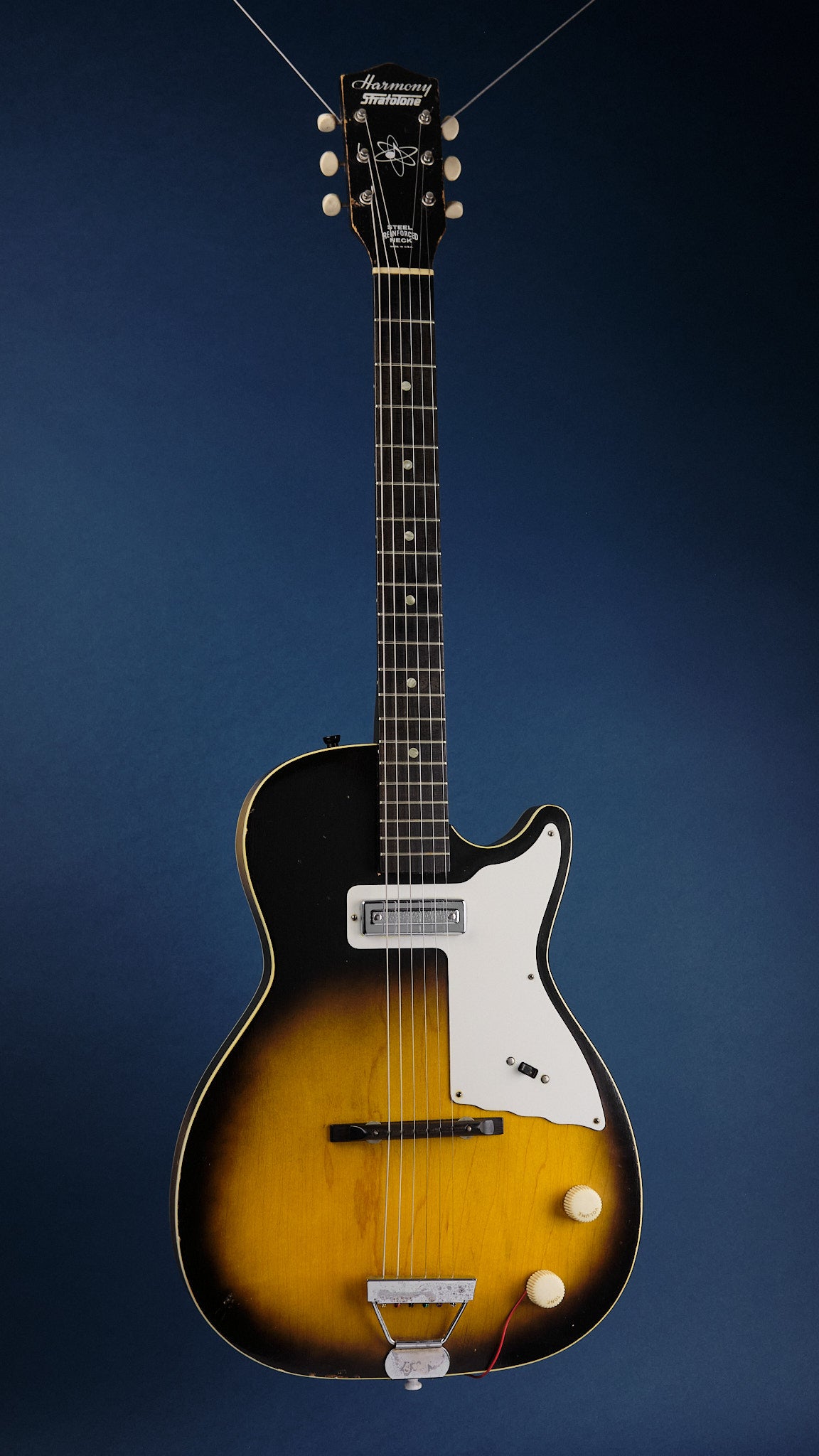 1960s Harmony H45 Stratotone Sunburst