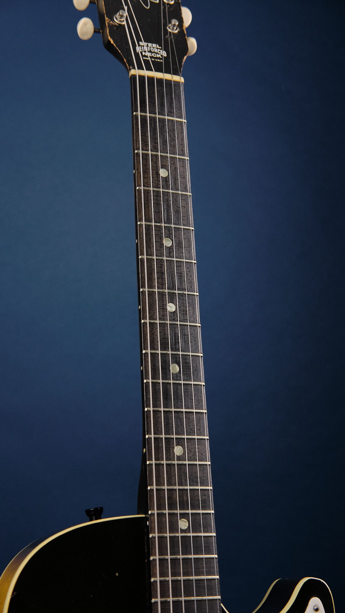 1960s Harmony H45 Stratotone Sunburst