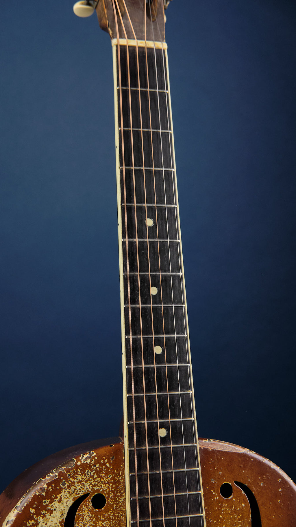 1930 National Triolian Walnut Sunburst