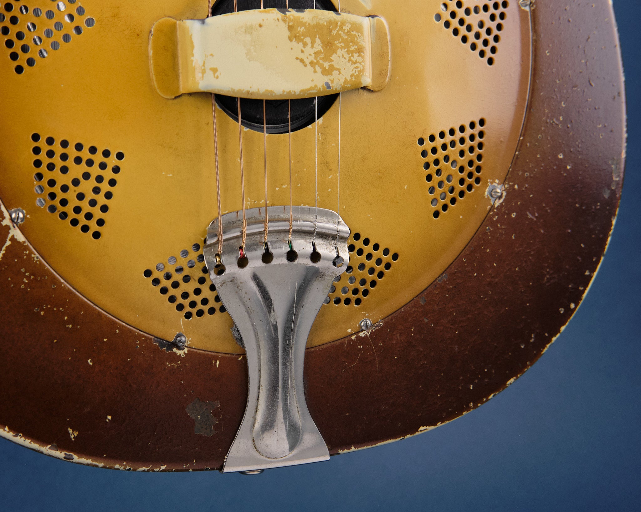 1930 National Triolian Walnut Sunburst