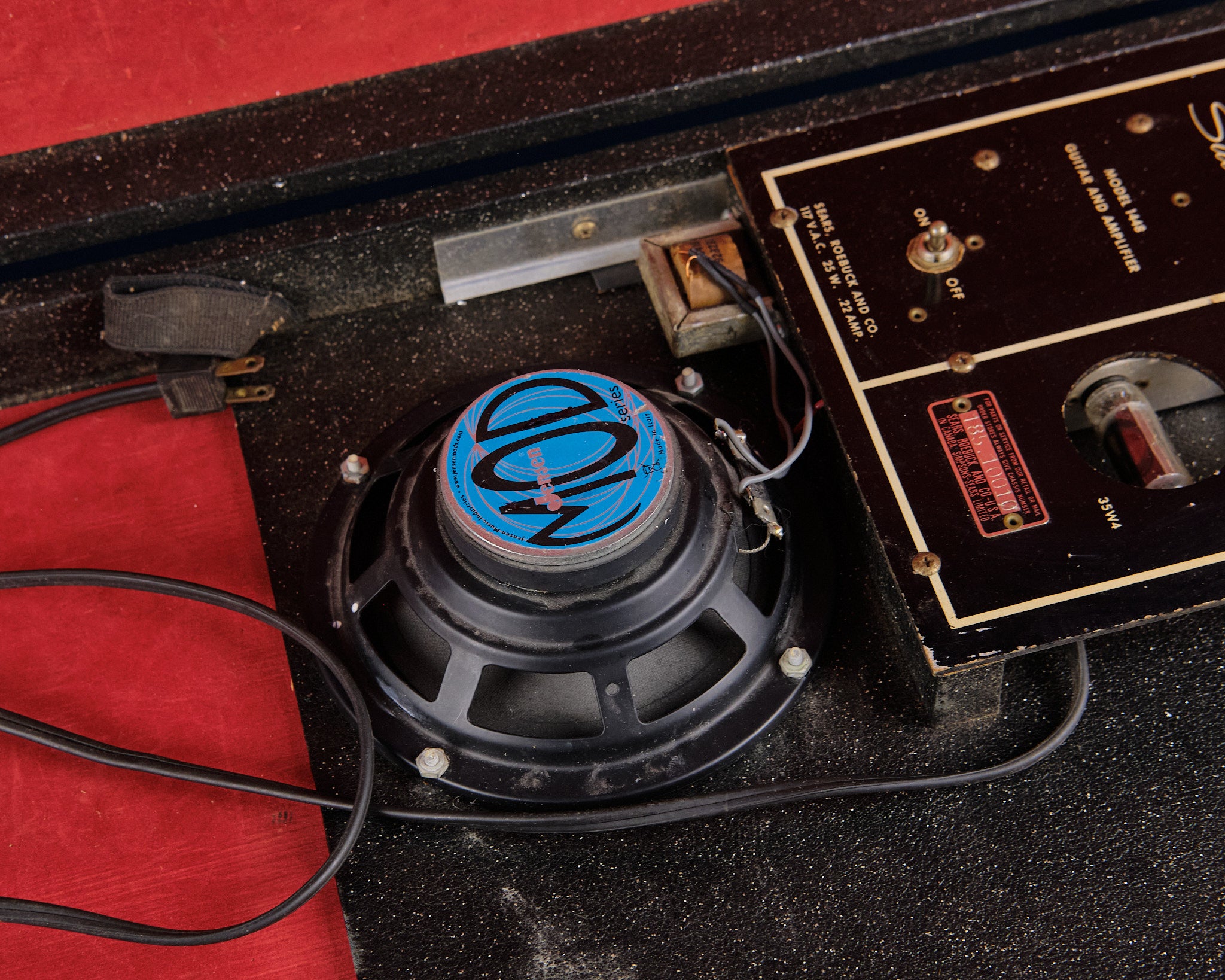 1960s Silvertone 1448 'Amp-in-Case' Black