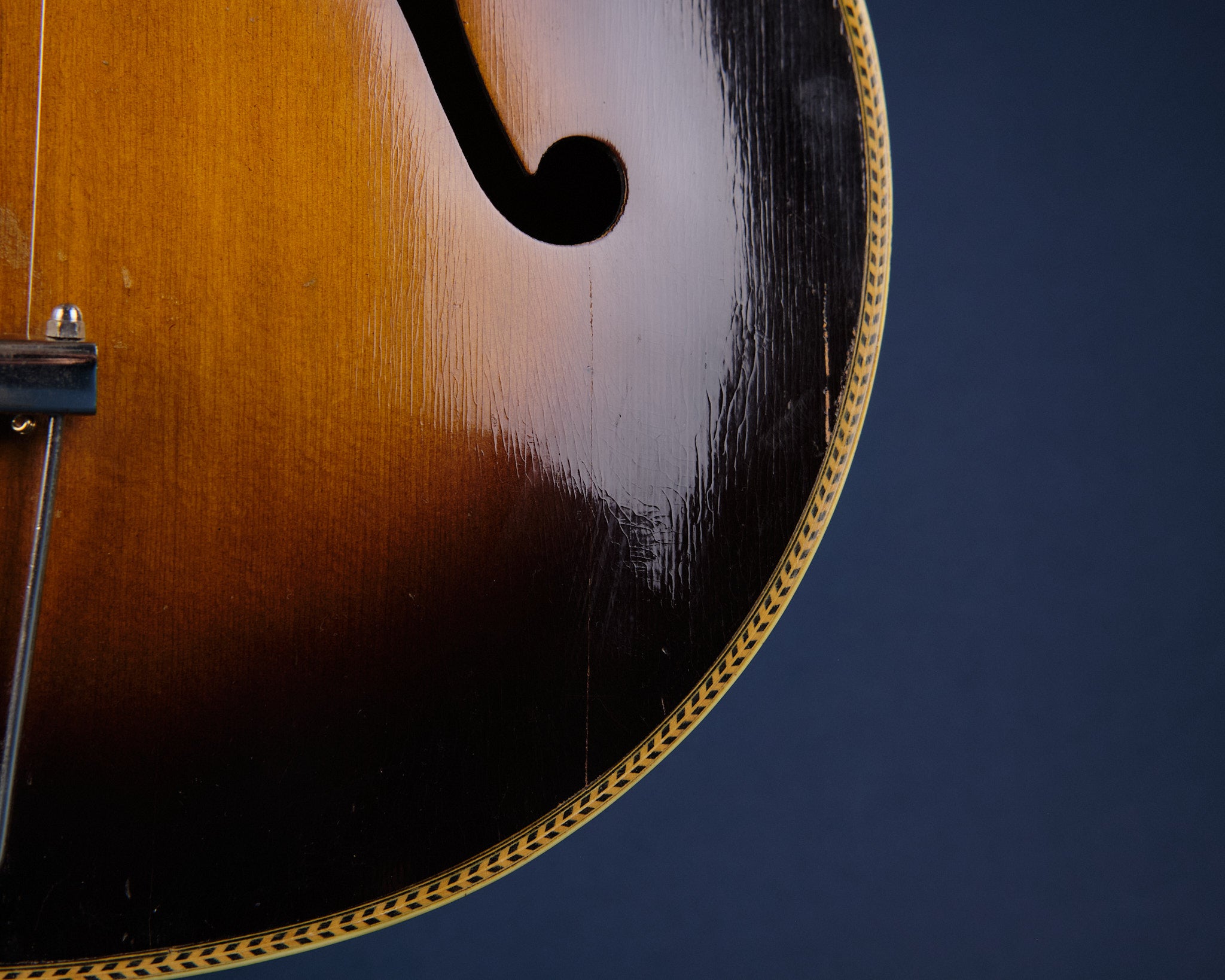 1940s Harmony Monterey H1326 Sunburst