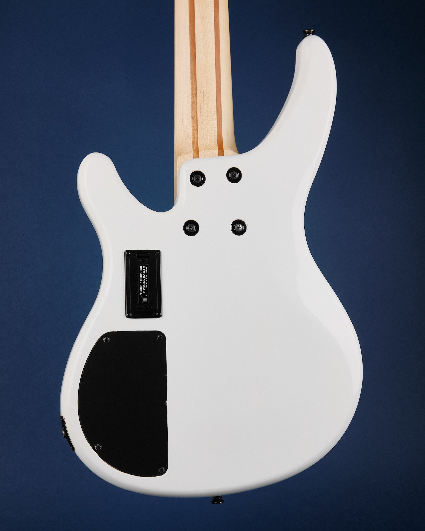 Yamaha TRBX305 5-String White (Second-Hand)