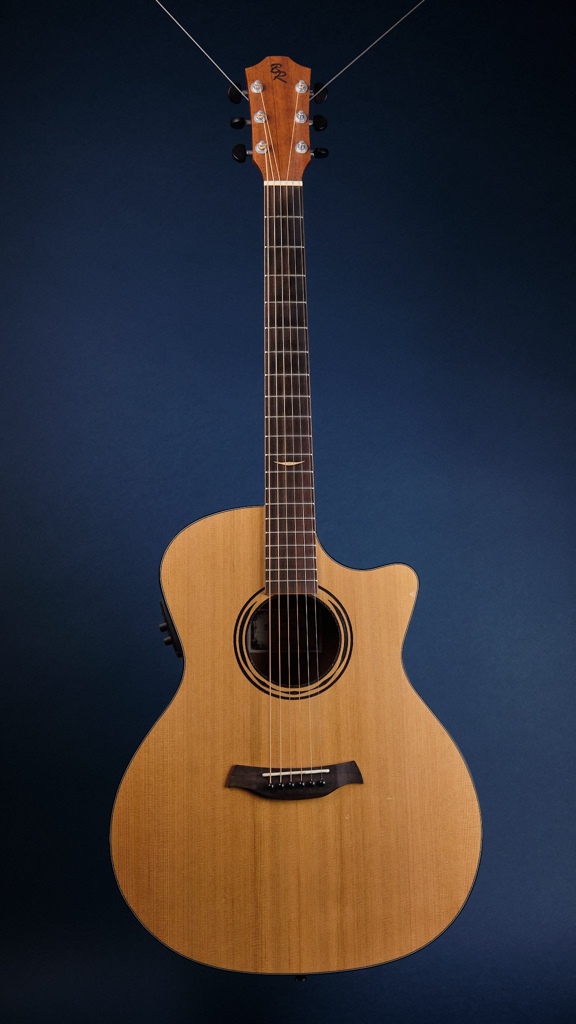 Baton Rouge AR11/ACE Grand Auditorium (Second-Hand)