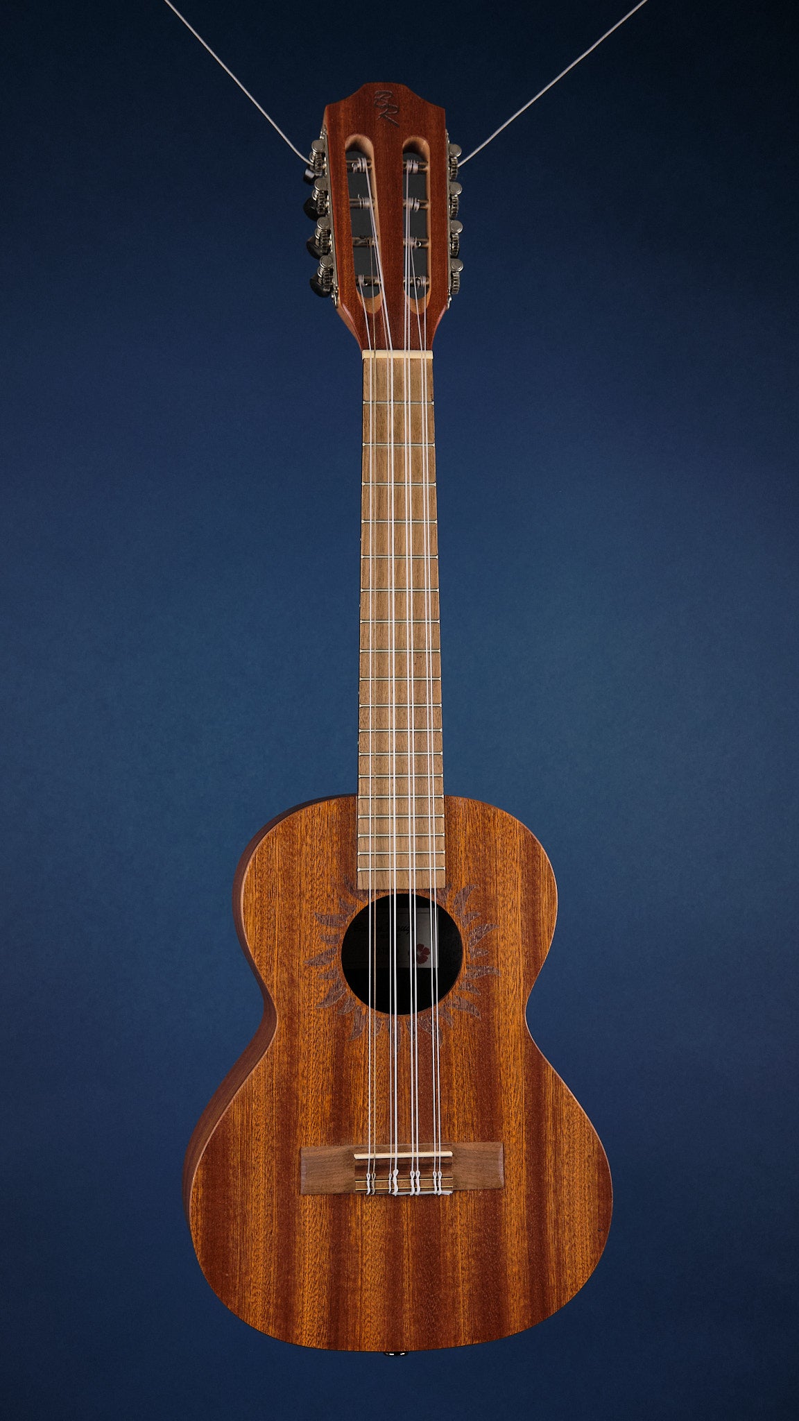 Baton Rouge V2-T8 Sun 8-String Tenor Ukulele (Second-Hand)