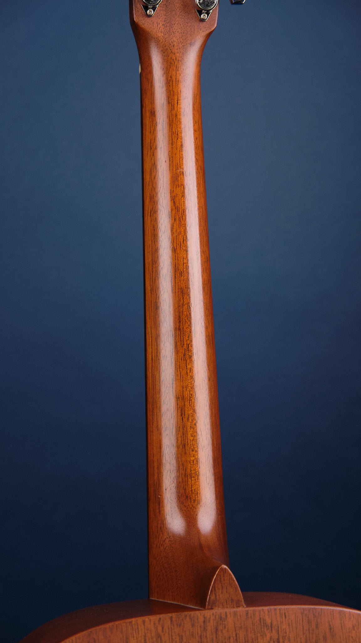 2004 Martin 00-15 Mahogany