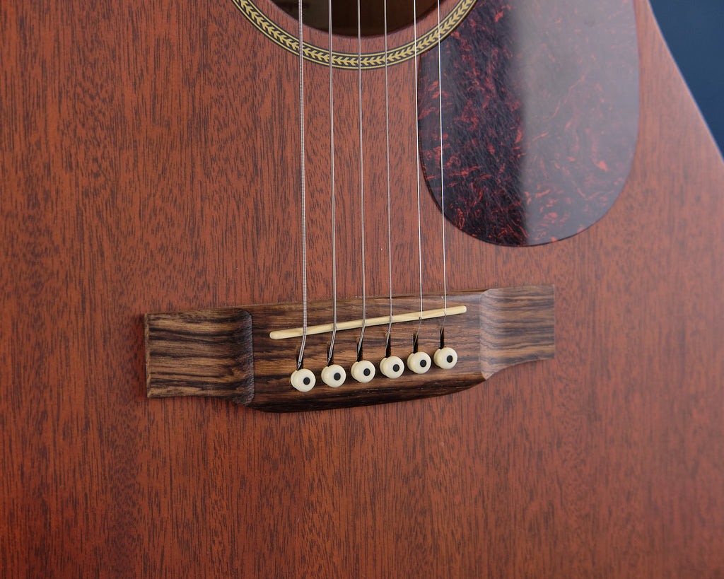 2004 Martin 00-15 Mahogany