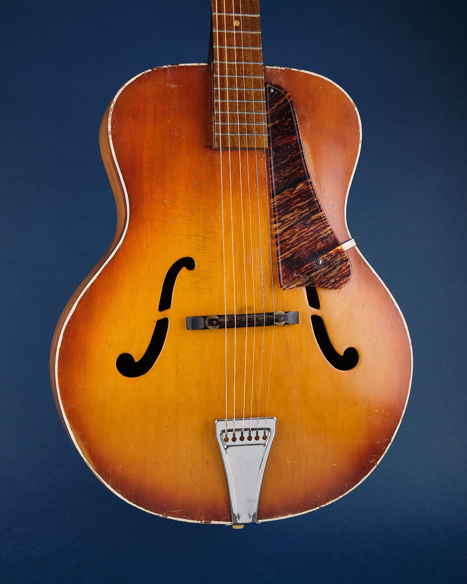 1950s Alver by Maton Archtop Sunburst
