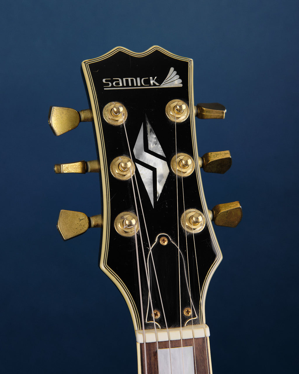1990s Samick LC-650 Black (Second-Hand)