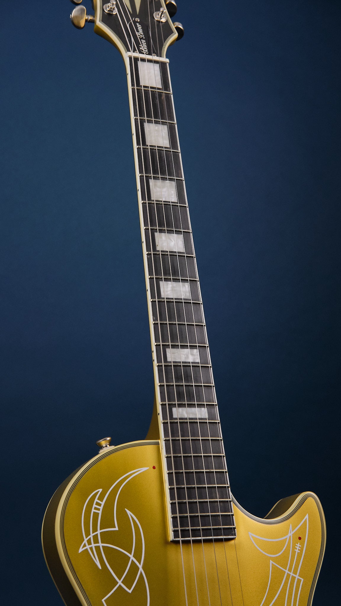 2021 Epiphone Jared James Nichols "Gold Glory" Les Paul Custom