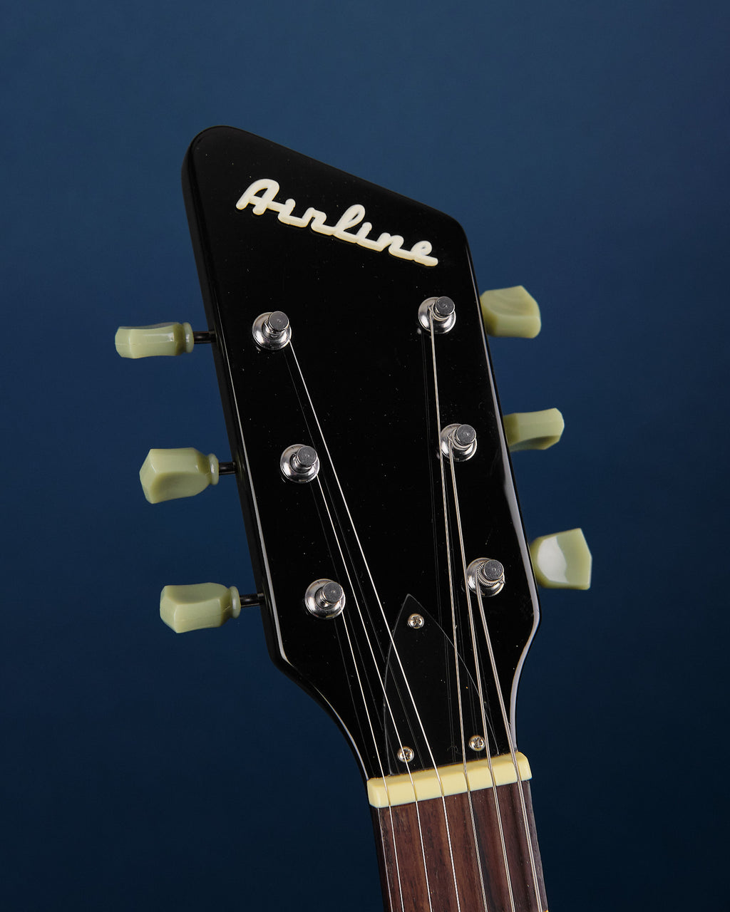 2007 Airline Twin Tone White Left-Handed