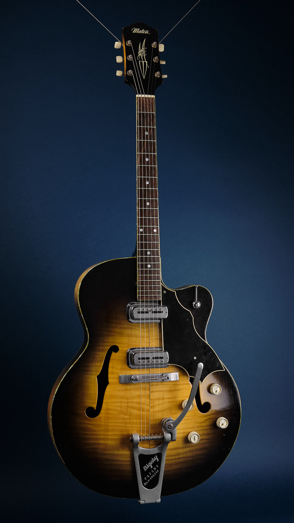 1960s Maton Supreme EG-240A Sunburst