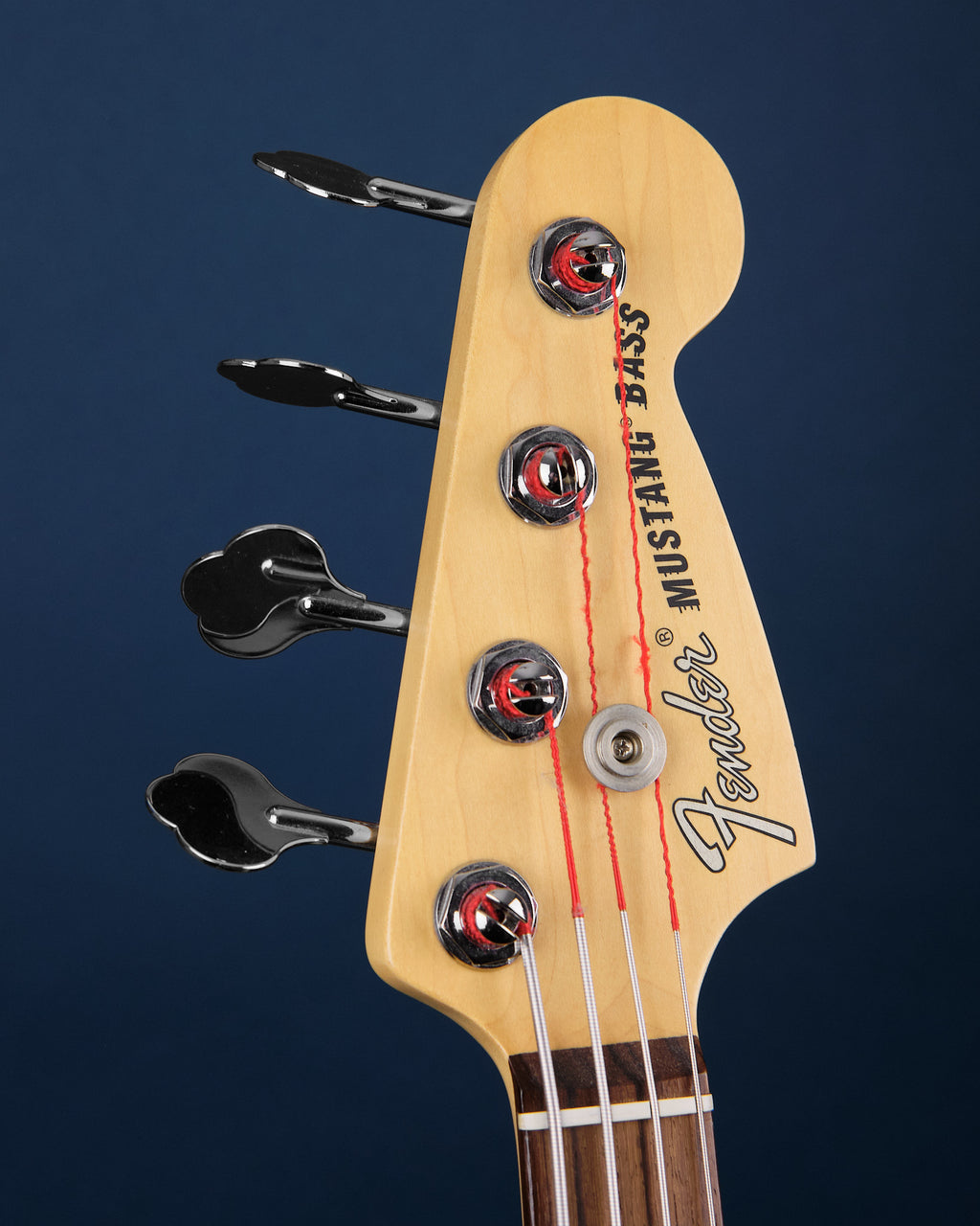 2019 Fender American Performer Mustang Bass Aubergine