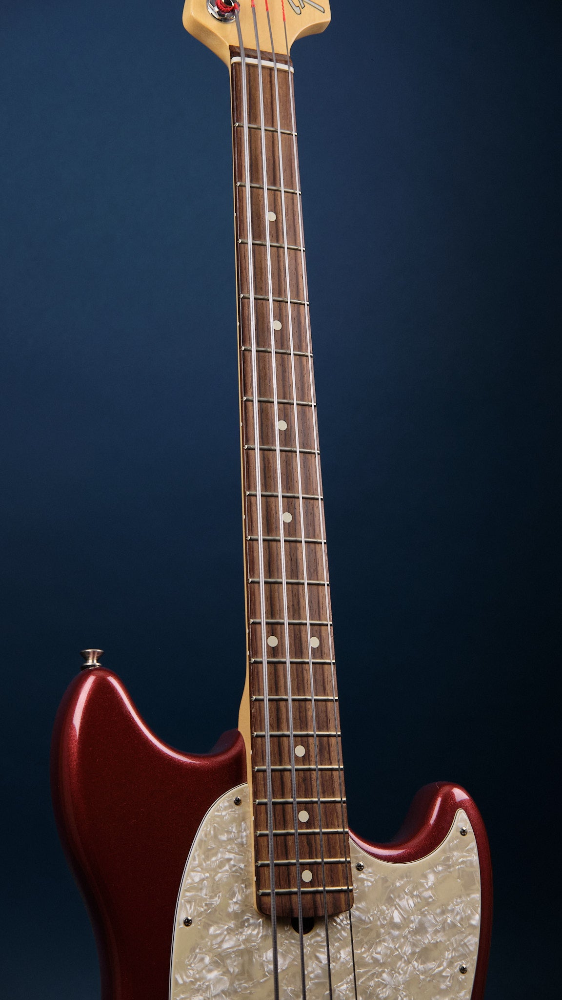 2019 Fender American Performer Mustang Bass Aubergine