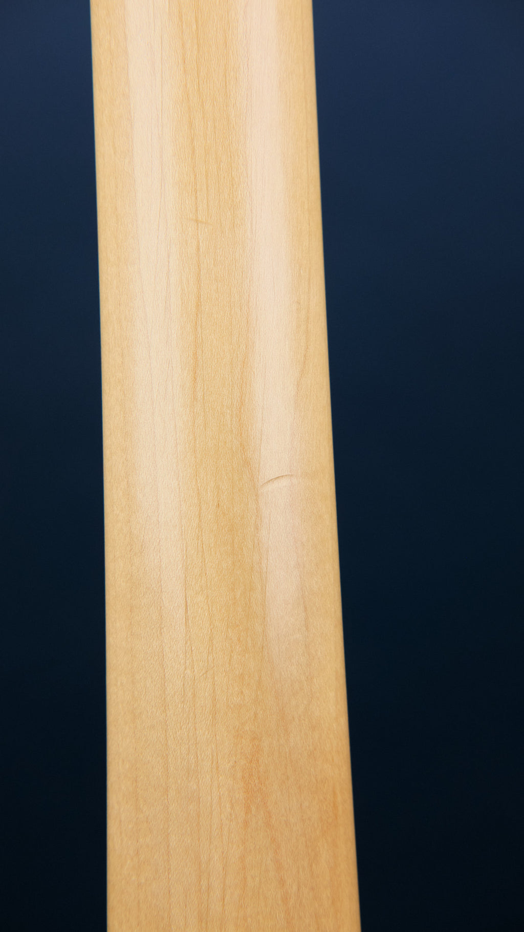 2019 Fender American Performer Mustang Bass Aubergine