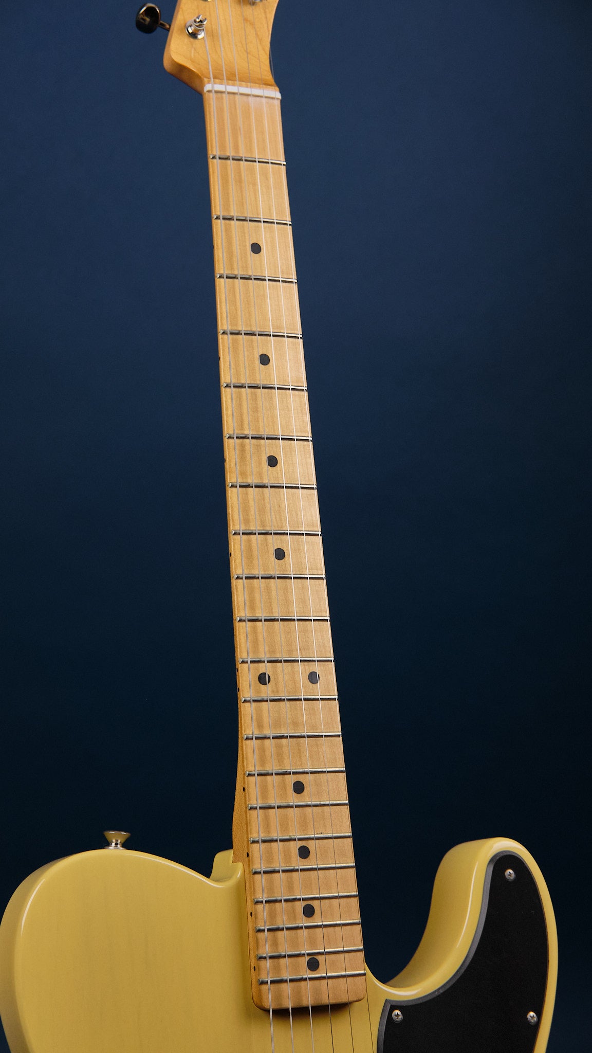 2021 Fender Noventa Telecaster Vintage Blonde
