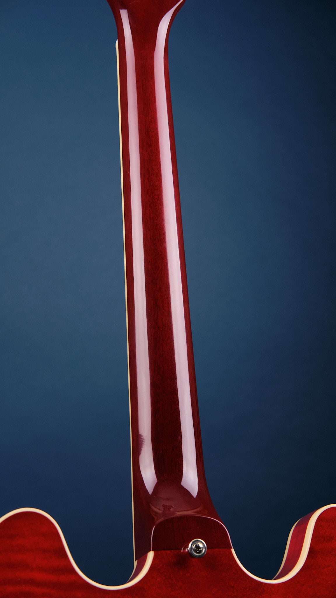 2023 Heritage Standard Collection H-535 Trans Cherry