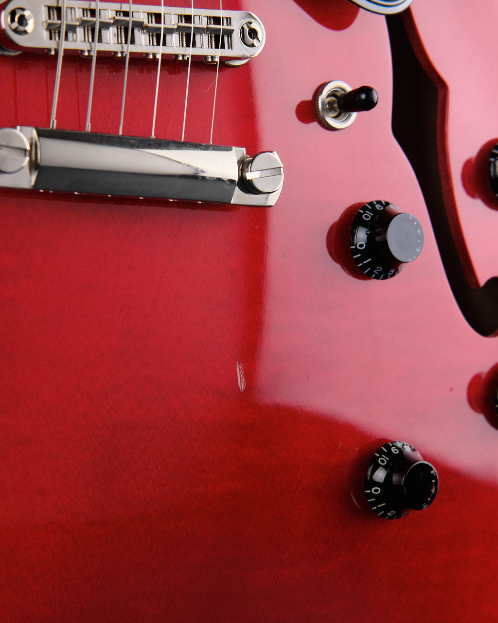 2023 Heritage Standard Collection H-535 Trans Cherry