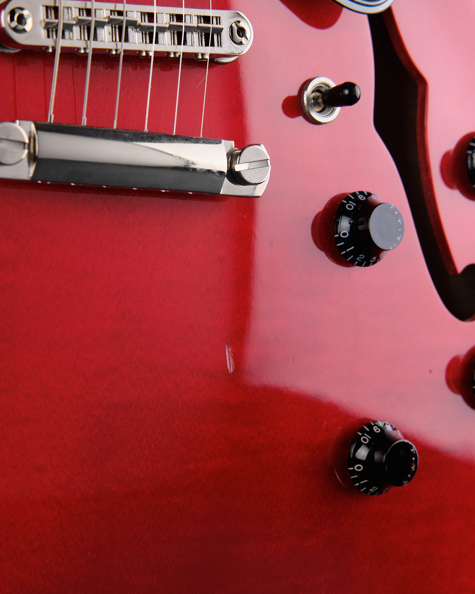 2023 Heritage Standard Collection H-535 Trans Cherry