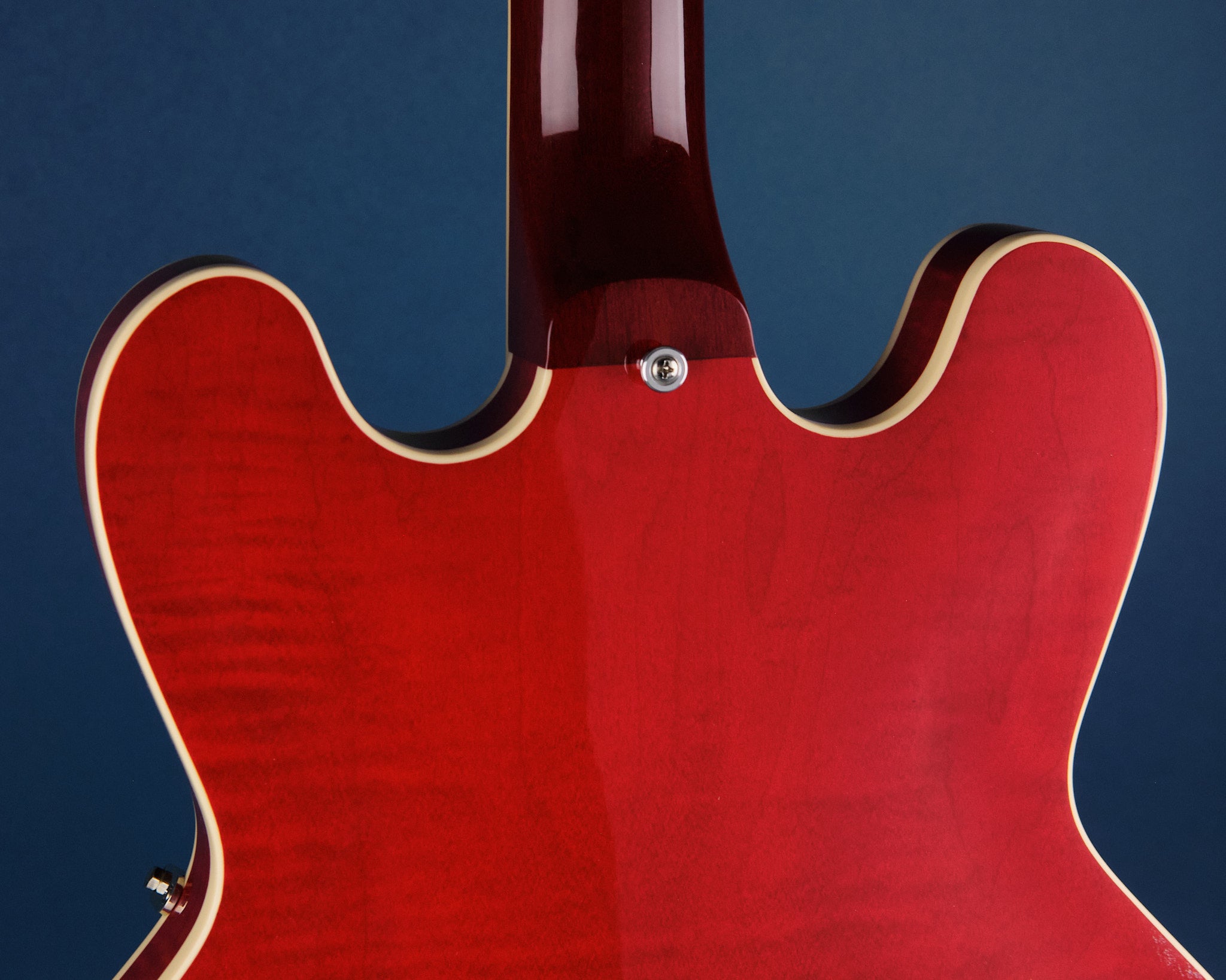 2023 Heritage Standard Collection H-535 Trans Cherry
