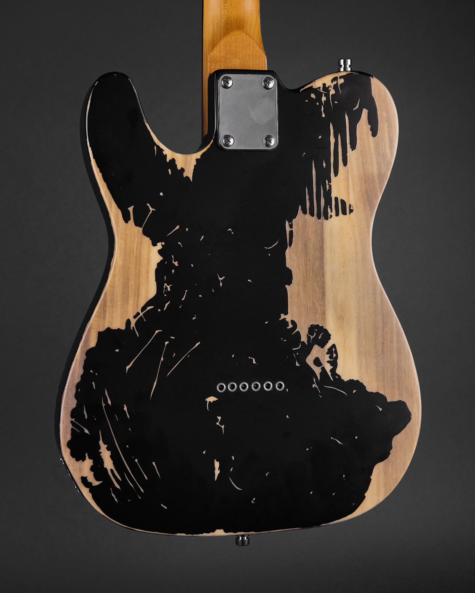 Artist AT53 Black Relic (Second-Hand)