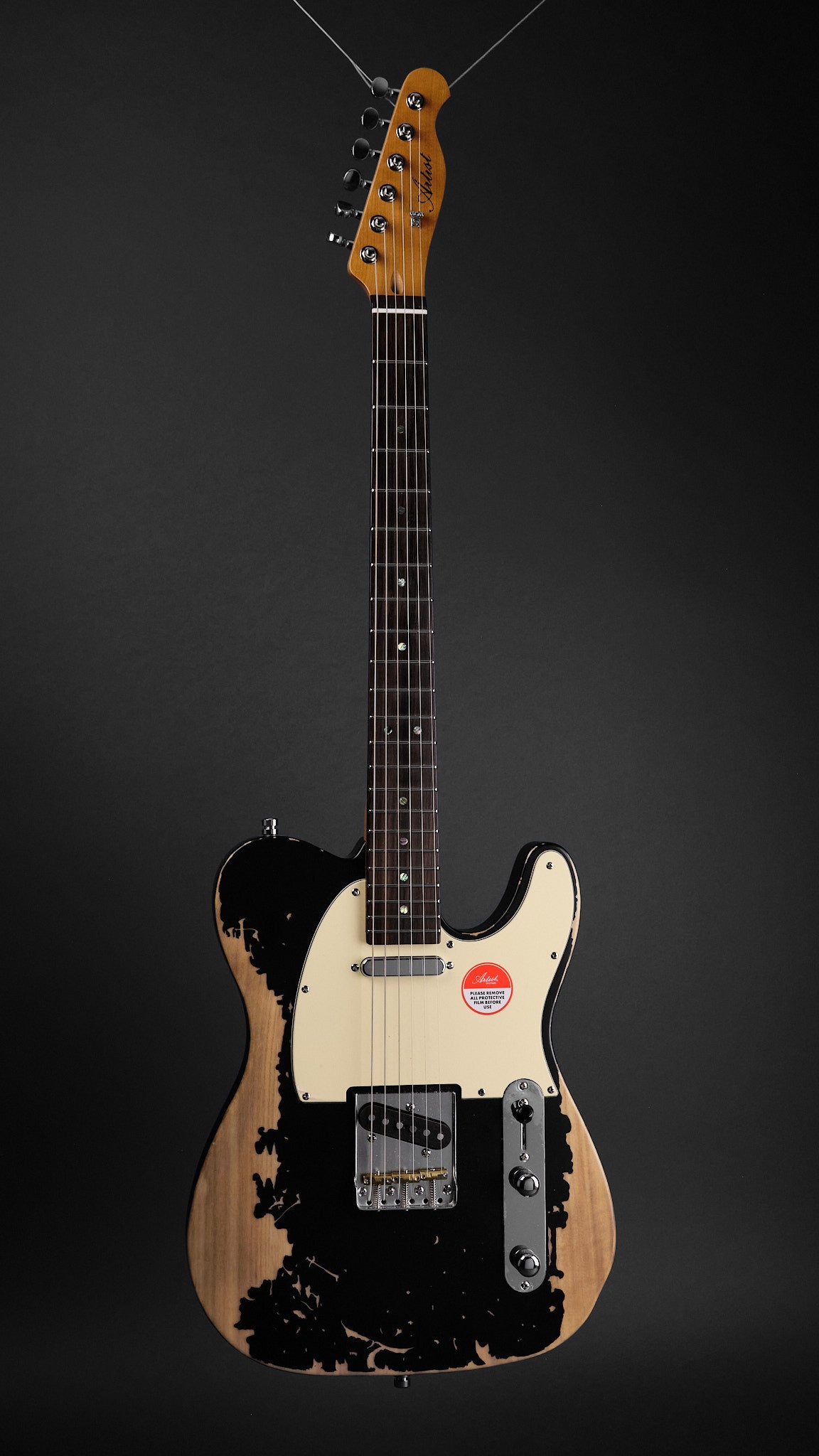 Artist AT53 Black Relic (Second-Hand)