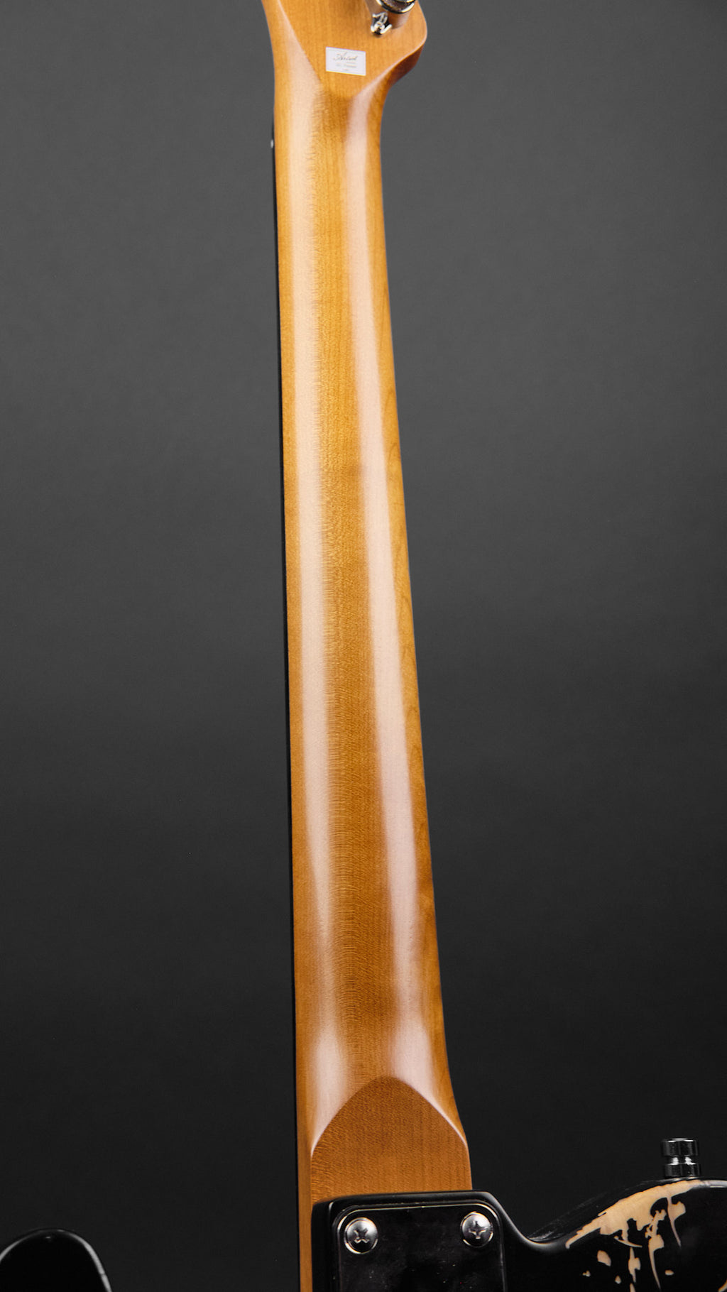 Artist AT53 Black Relic (Second-Hand)