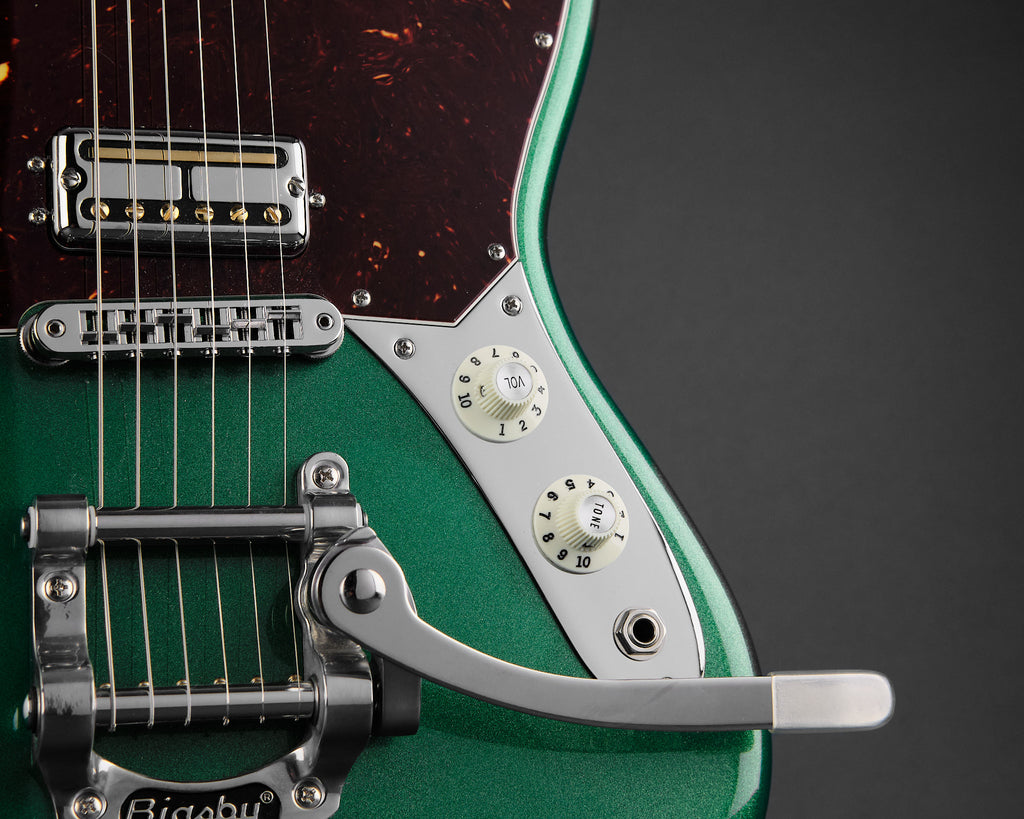 2020 Fender Parallel Universe Volume II Maverick Dorado Mystic Pine Green