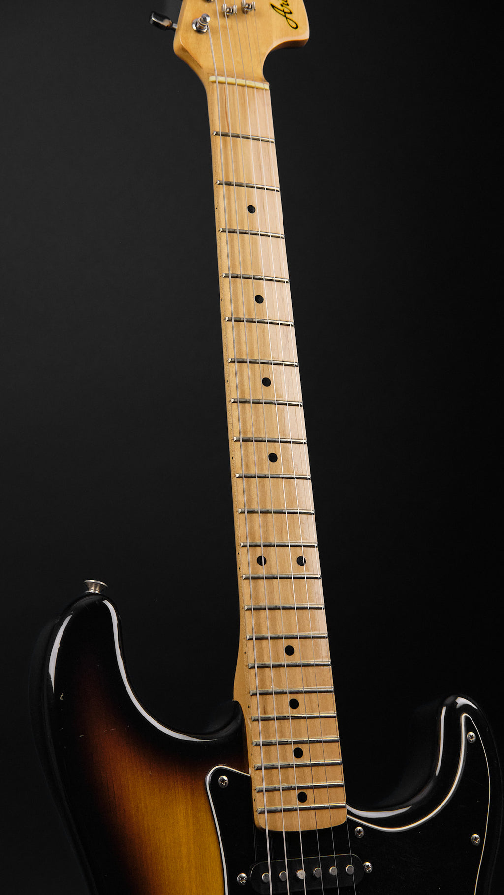 1981 Aria Pro-II ST-400 Strikin' Sound Sunburst