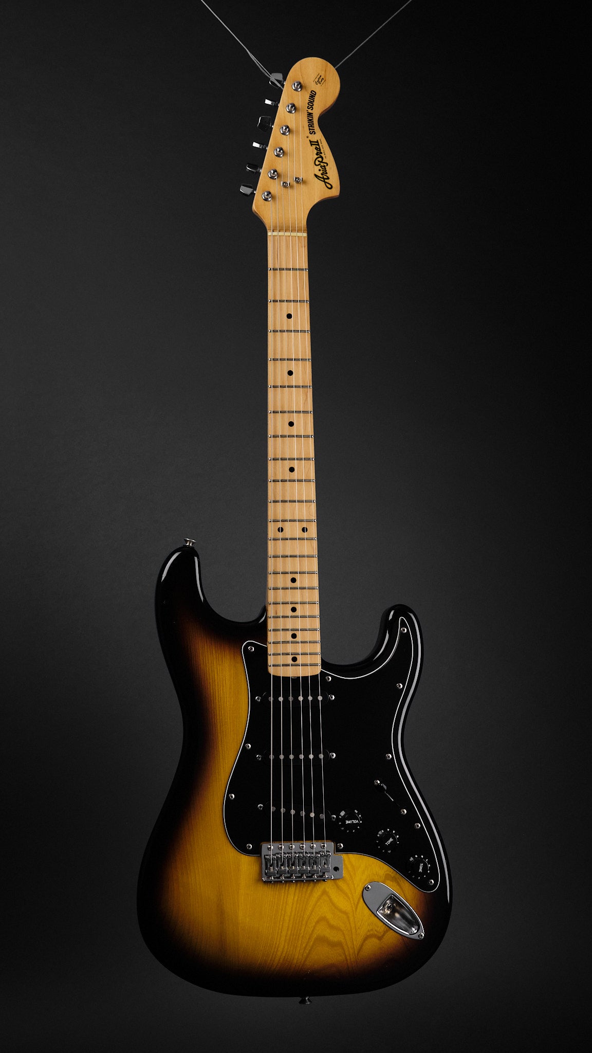 1981 Aria Pro-II ST-400 Strikin' Sound Sunburst