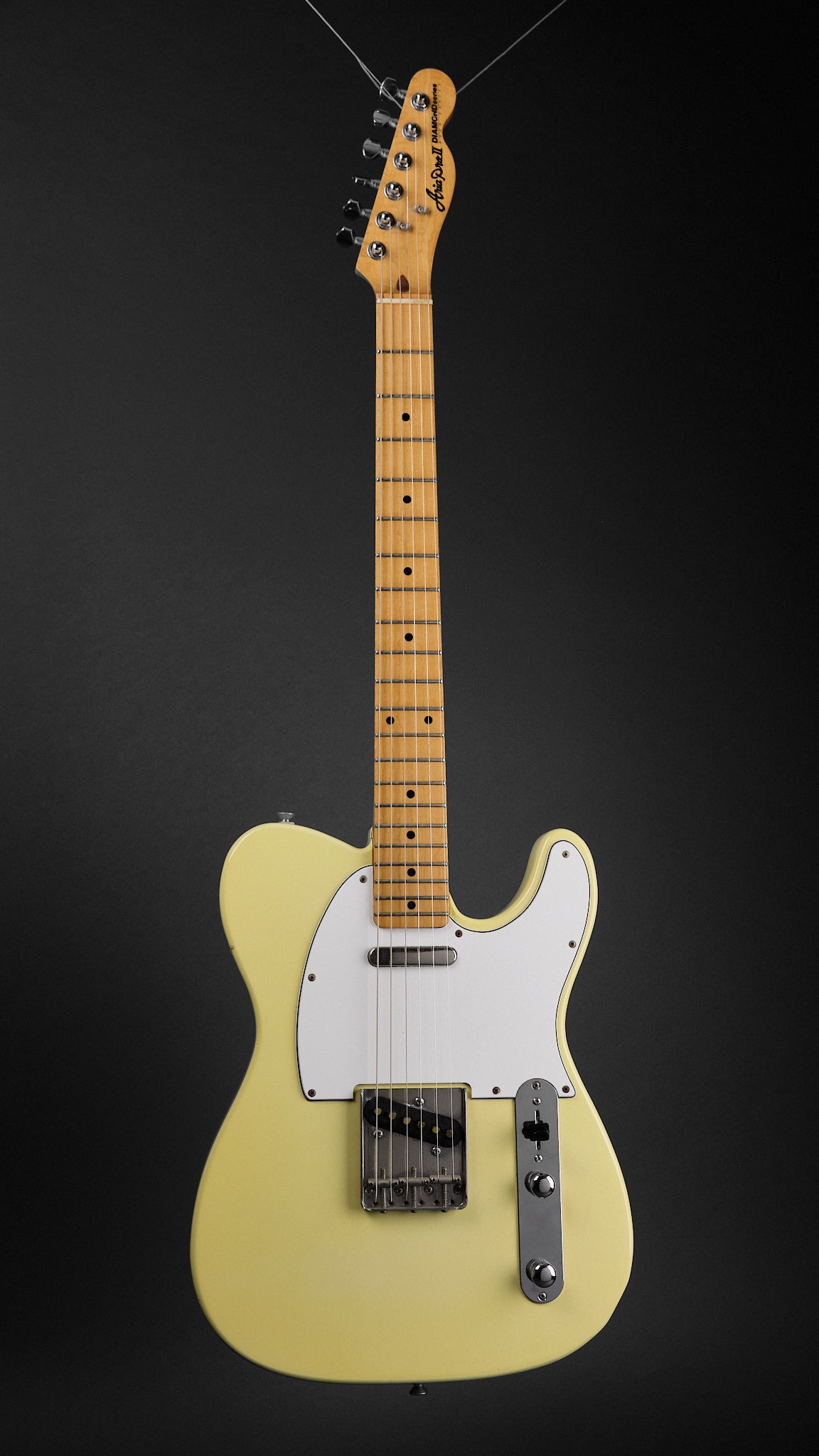 Aria Pro II Diamond Series T-Style Vintage White (Second-Hand)