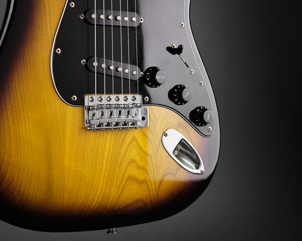 1981 Aria Pro-II ST-400 Strikin' Sound Sunburst