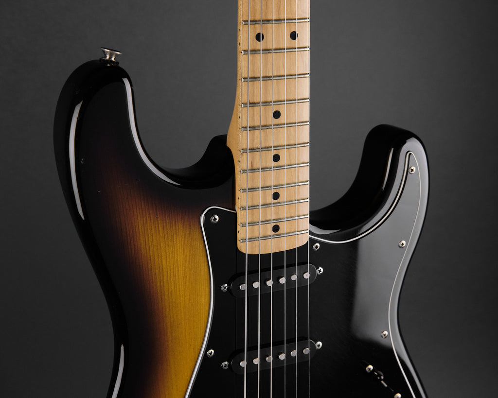 1981 Aria Pro-II ST-400 Strikin' Sound Sunburst