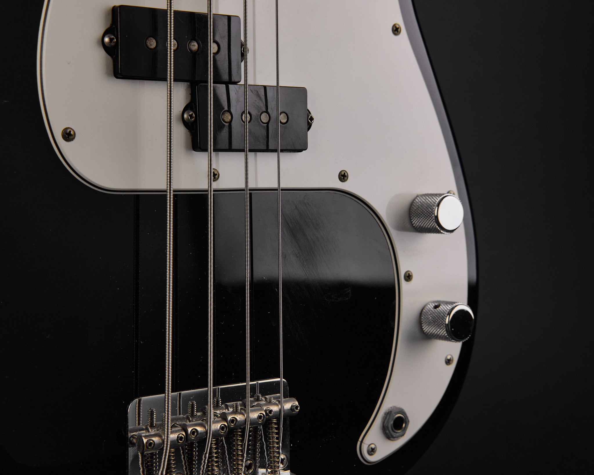 2006 Fender MIM Standard Precision Bass Black