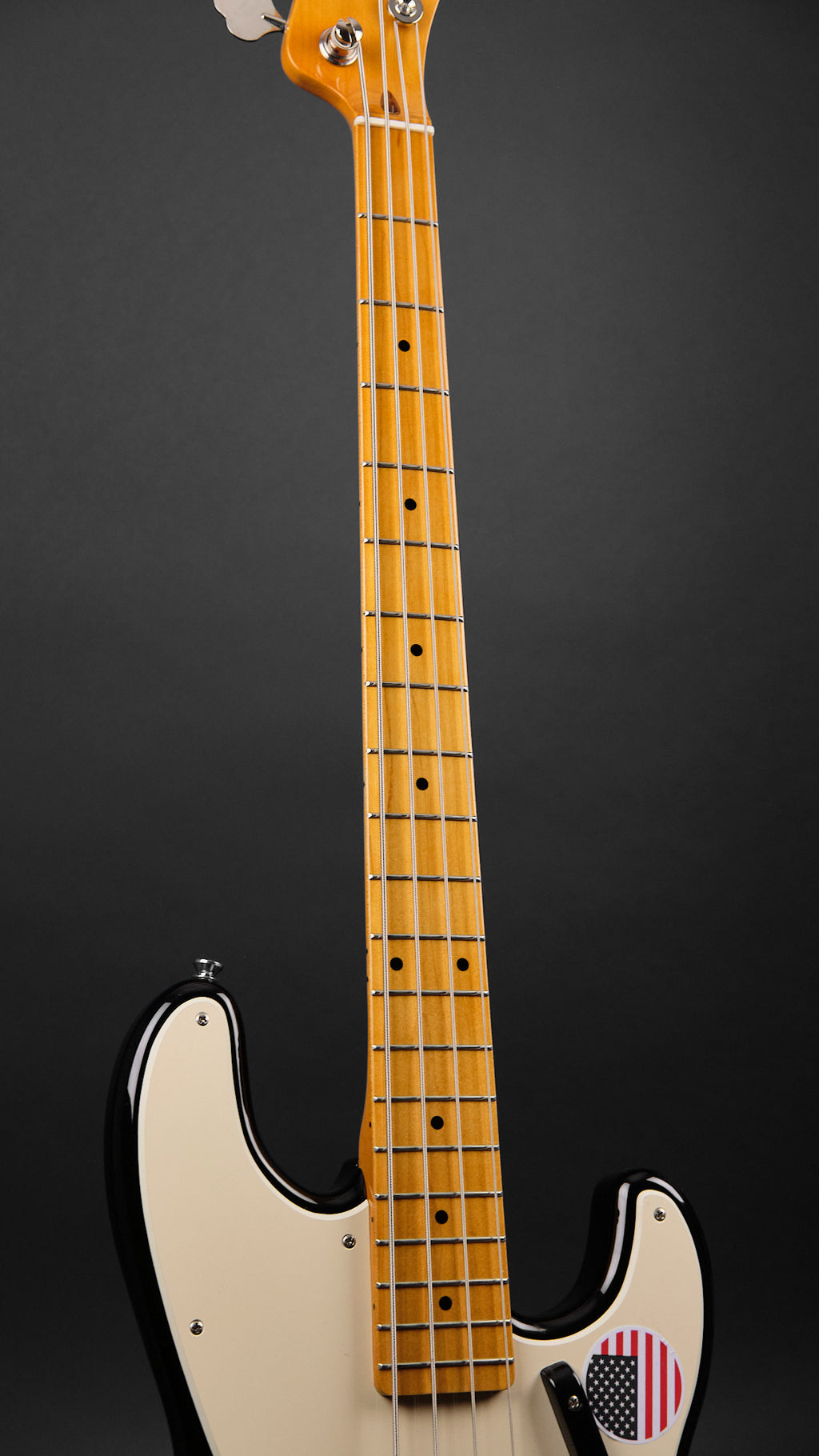 2020 Squier Classic Vibe '50s Precision Bass 2-Colour Sunburst