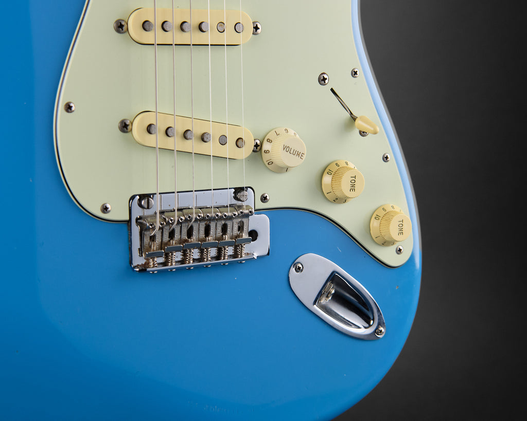 2018 Fender MIJ Hybird '60s Stratocaster California Blue