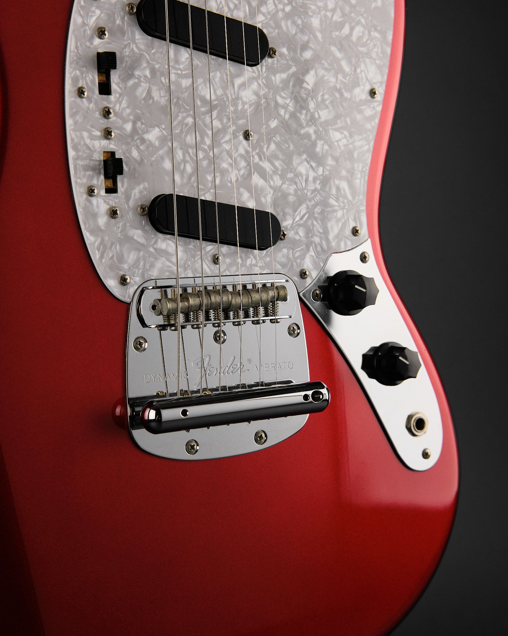 2009 Fender MIJ MG-69 Mustang Candy Apple Red
