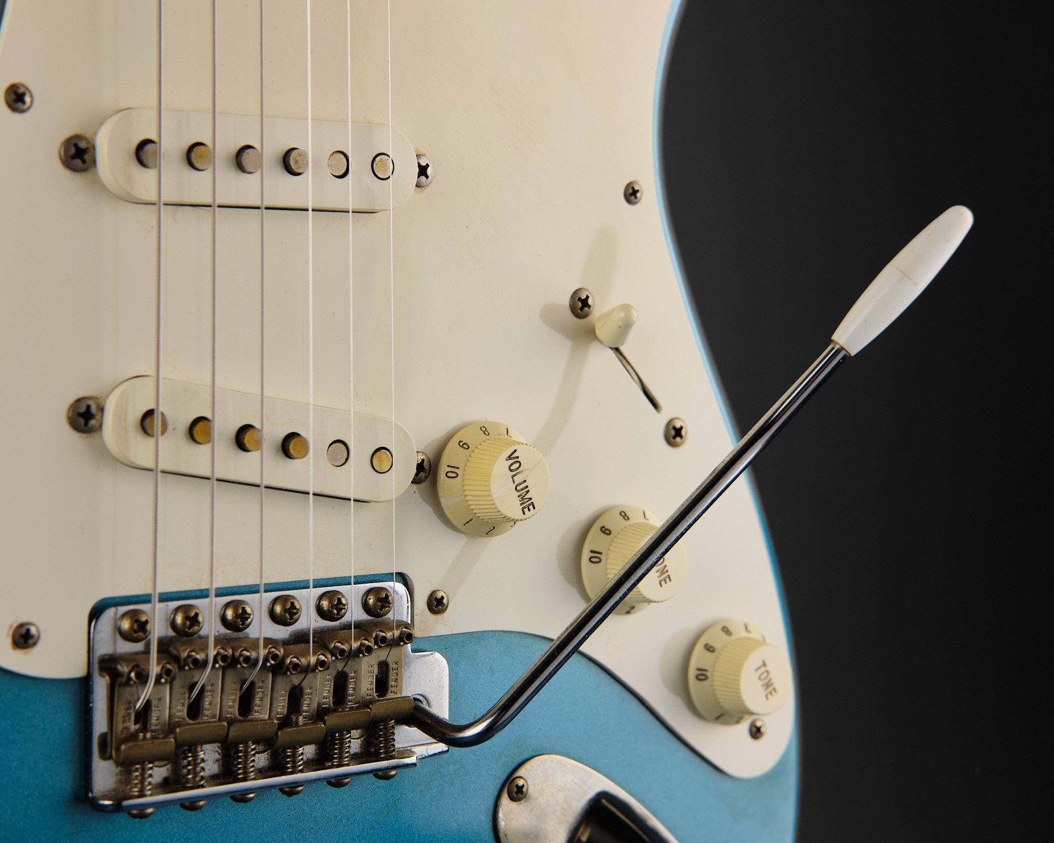 1990s Fender CIJ ST57 Stratocaster Faded Lake Placid Blue