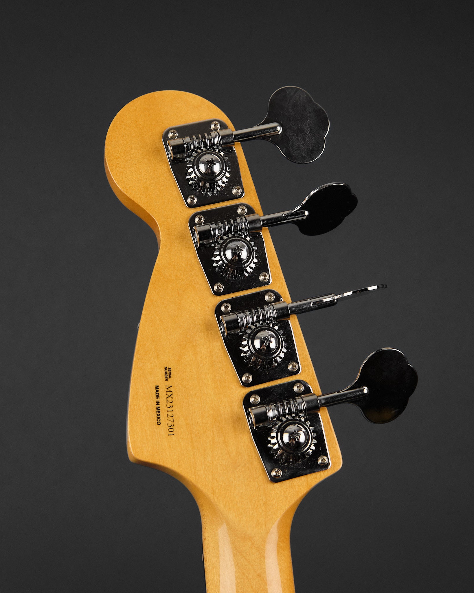 2023 Fender Vintera II '70s Competition Mustang Bass Competition Orange