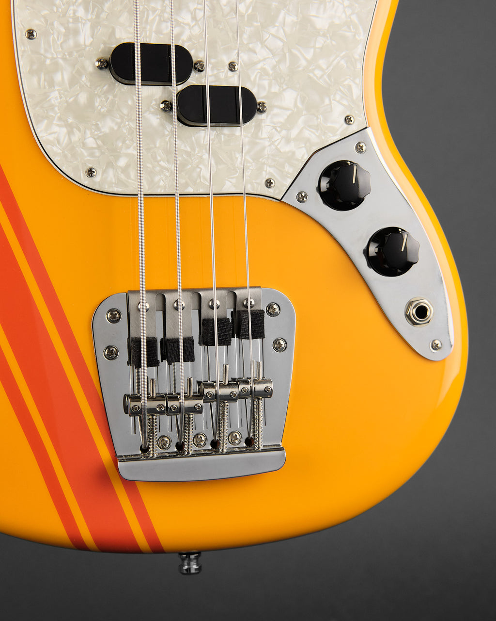 2023 Fender Vintera II '70s Competition Mustang Bass Competition Orange