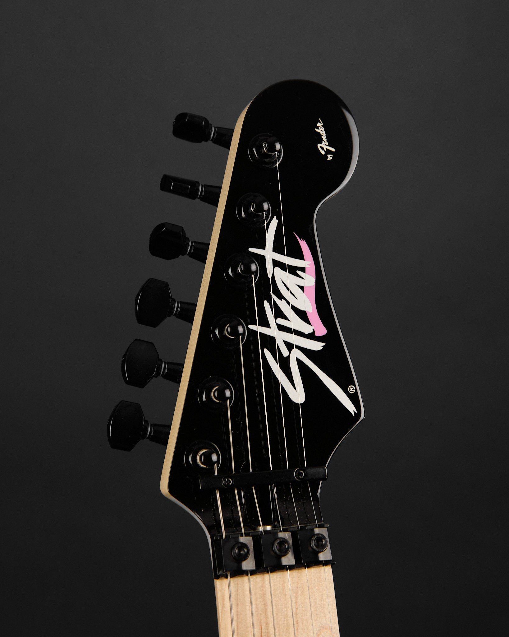 2019 Fender Limited Edition HM Strat Flash Pink