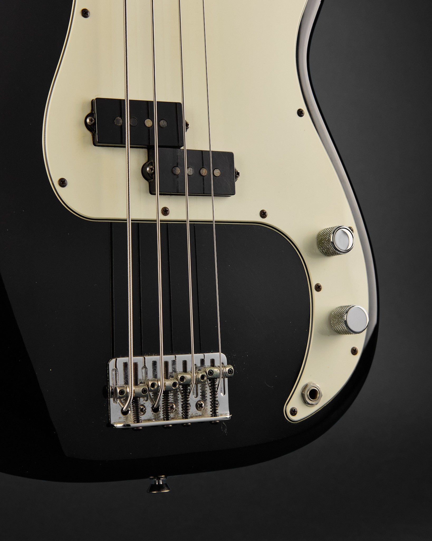 2006 Fender American Series Precision Bass