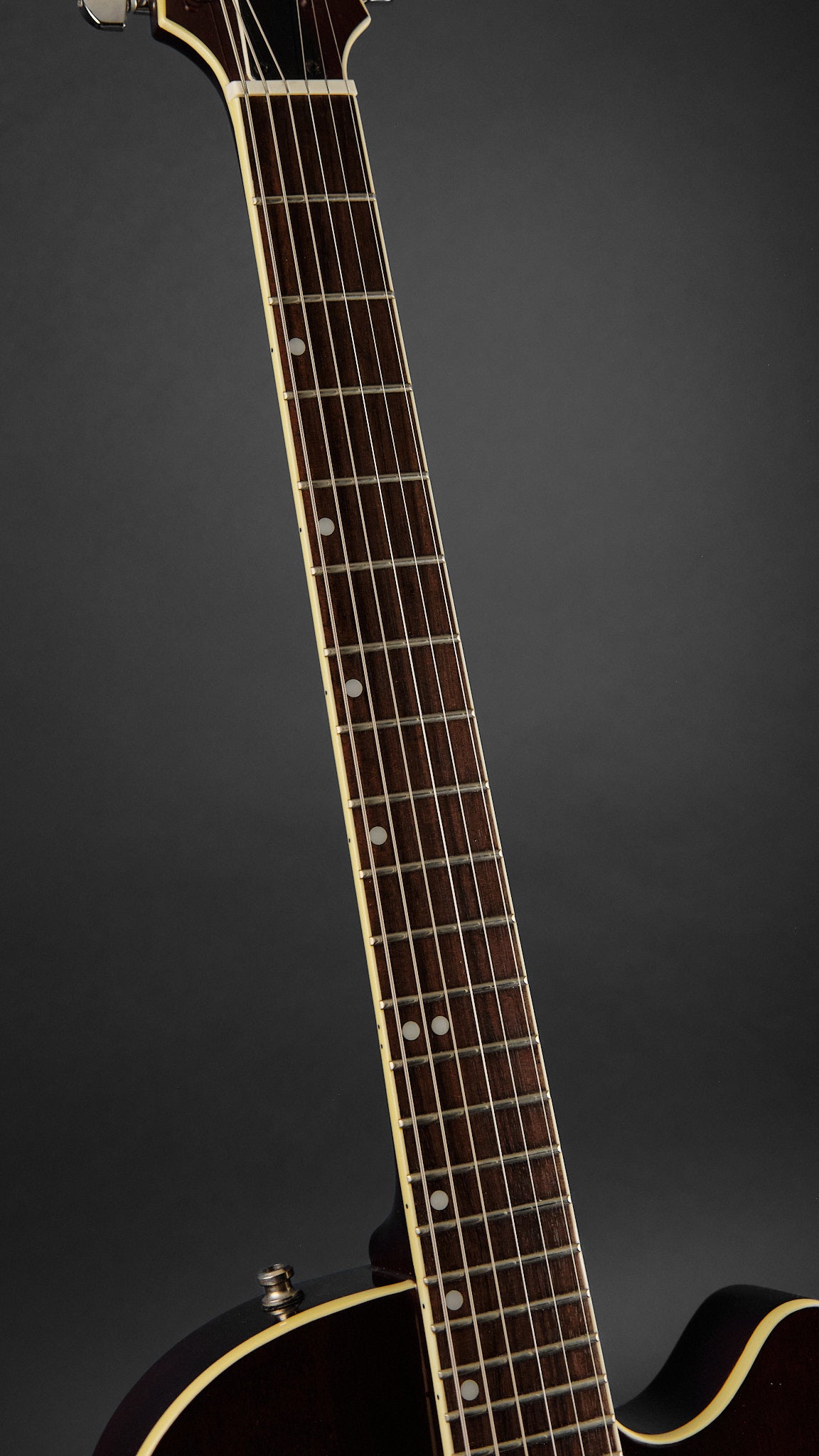 Aria FA-75 Walnut (Second-Hand)