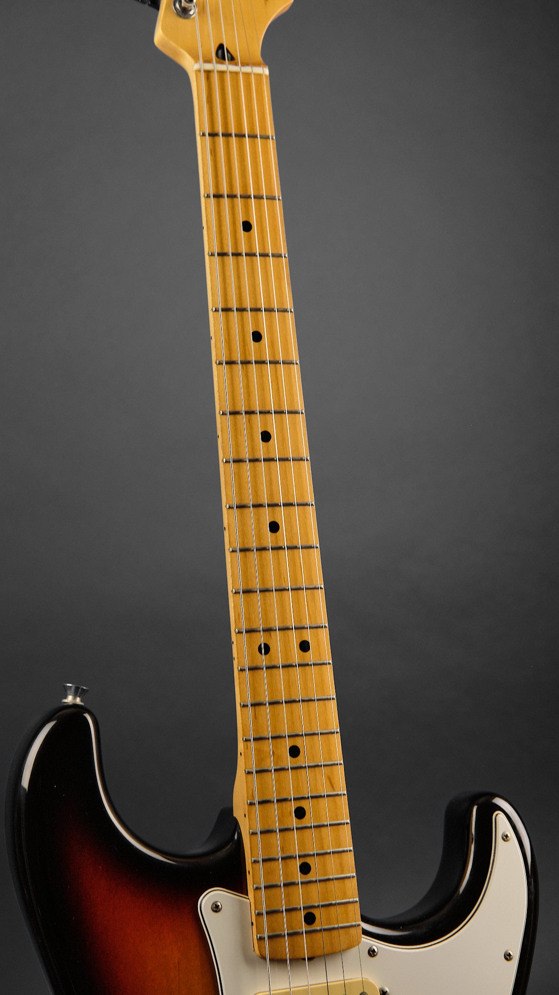 2000s Fender CIJ ST-STD Stratocaster Sunburst