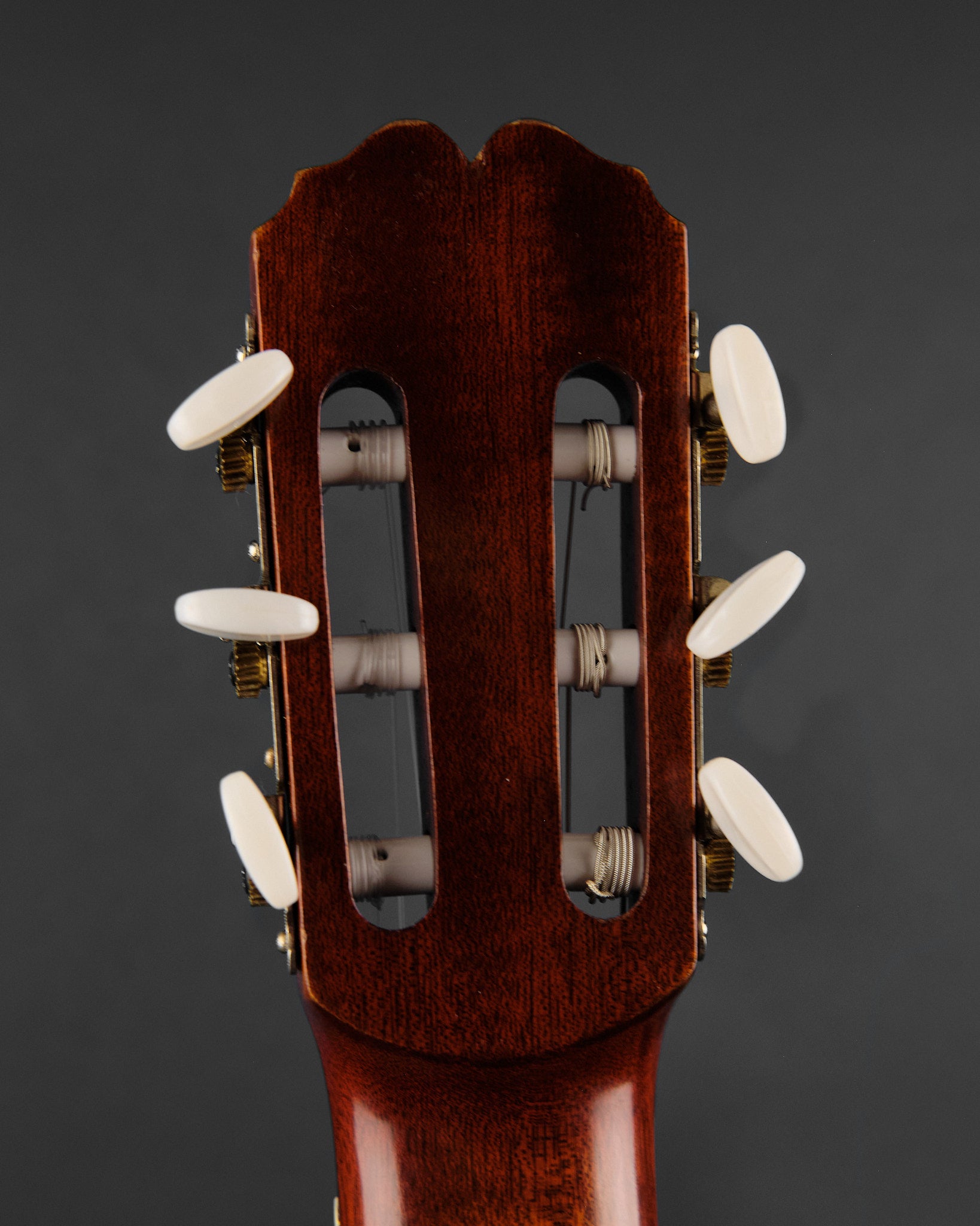 Admira Cortez Classical Cedar (Second-Hand)